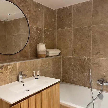 Les 27 Vendégház 3*